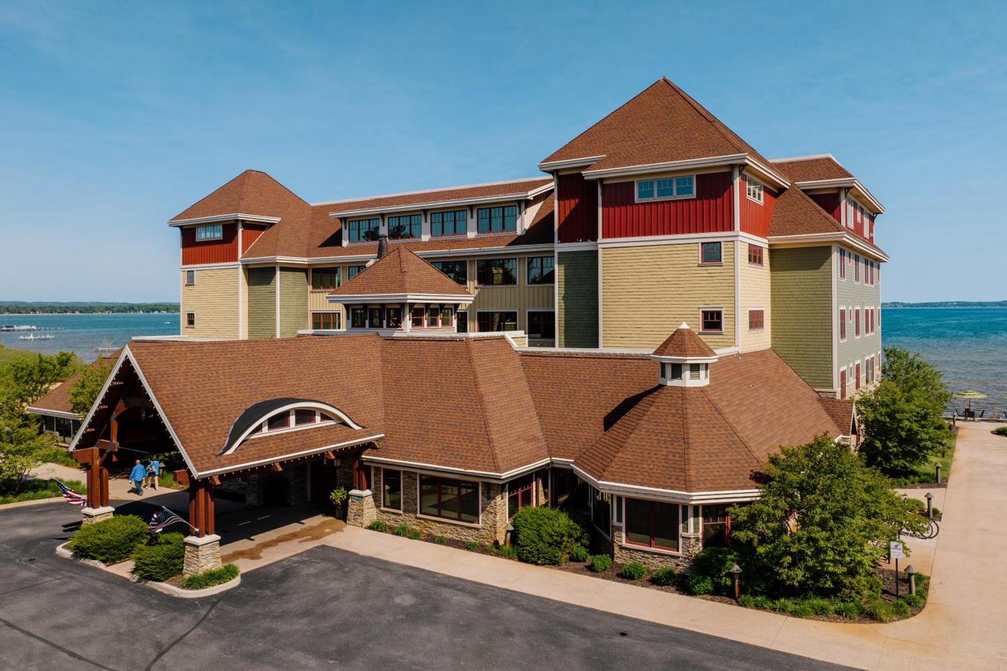 Tamarack Lodge Traverse City Esterno foto